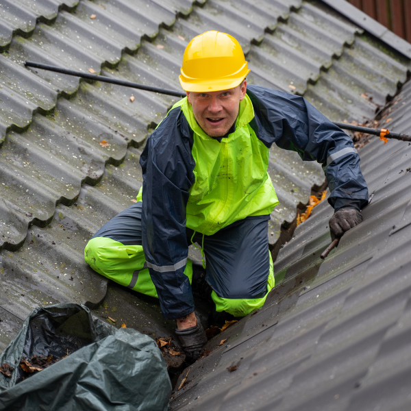 Roofer 1 Roofer 1